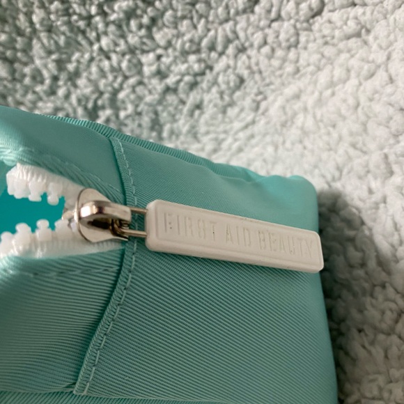 Cute clutch/makeup bag - Picture 4 of 5